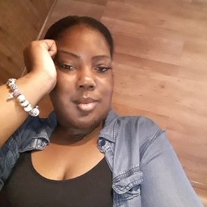 Meet your Posher, Tiffaney